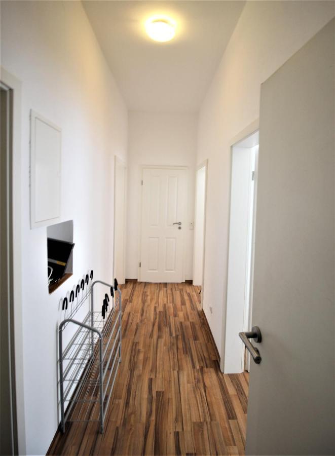 ➤Private Room - Heart Of Downtown With Terrace Βίρτσμπουργκ Εξωτερικό φωτογραφία